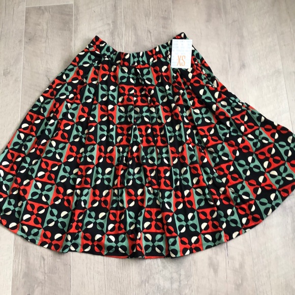 NWT Lularoe XS Madison skirt W/ pockets - Picture 6 of 6